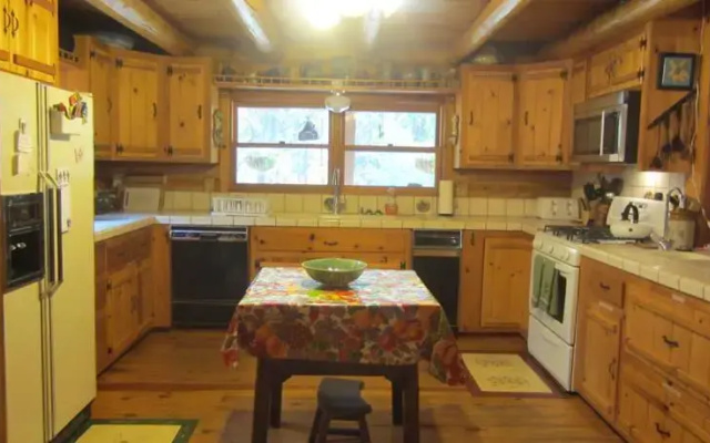 Papa Bear - Nevada City Retreats