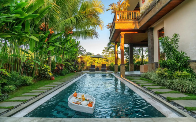 Alosta Luxury Private Villa
