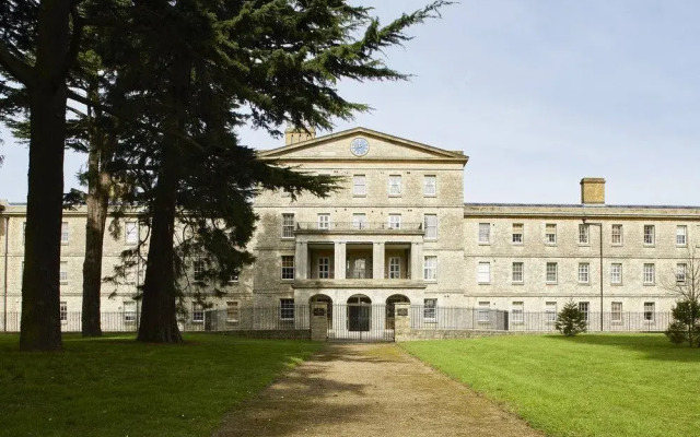 St Andrews Apartments