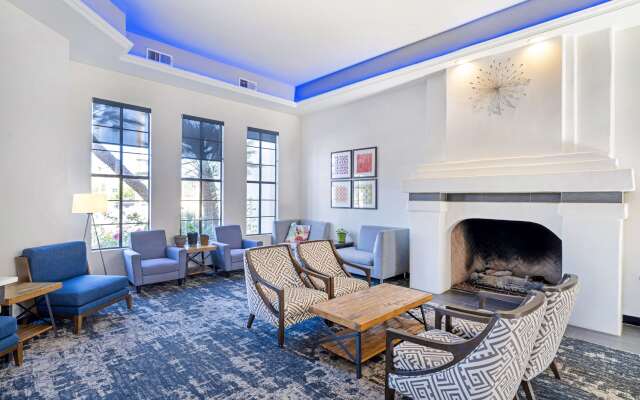 Best Western Posada Royale Hotel & Suites