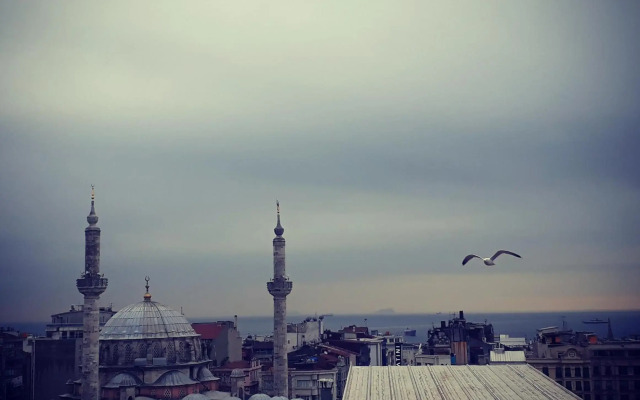 Hivas Hotel