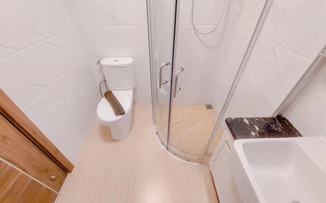 Good Deal And Spacious 3Br Sky House Bsd Apartment