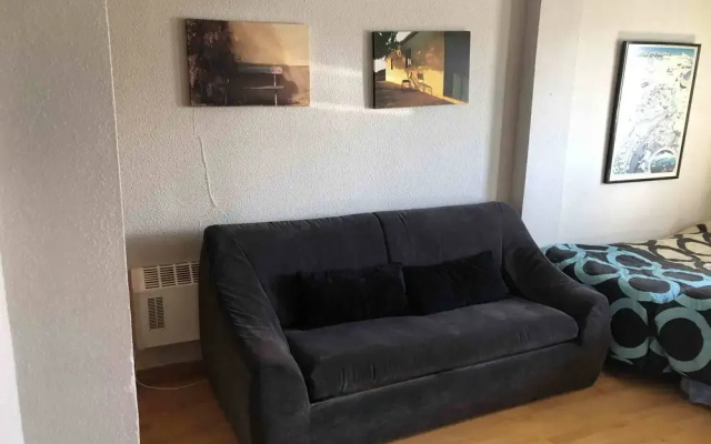 Central With Terrace and Wifi
