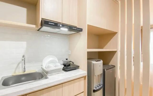Modern Studio At Lrt City Sentul - Royal Sentul Park Apartment