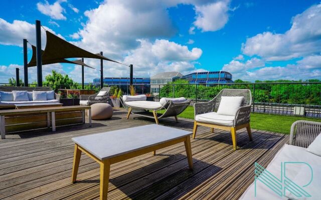 Luxury Stevenage Town Centre Apartment