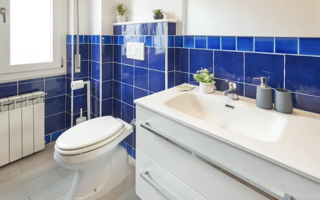 Central Comfort Holiday House