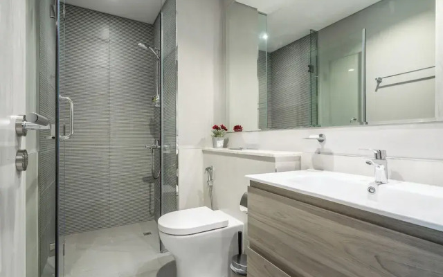 Business Bay's Coziest Hideaway With Balcony