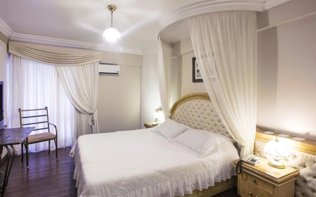 Hotel Lang Palace