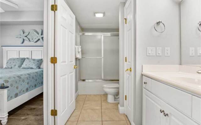 Treasure Island 802 - Two Bedroom Condo