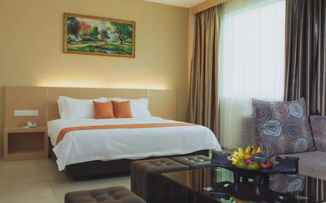 Paragon Lutong Hotel