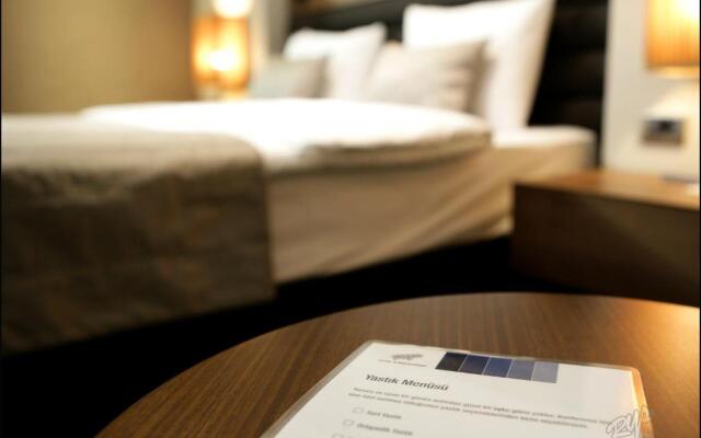 RYS Hotel & Restaurant