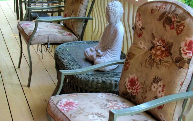 Chambers Guest House B&B