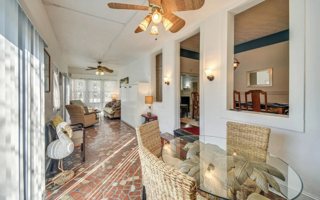 Hampton Sanctuary w/ Fire Pit & Fenced Yard!