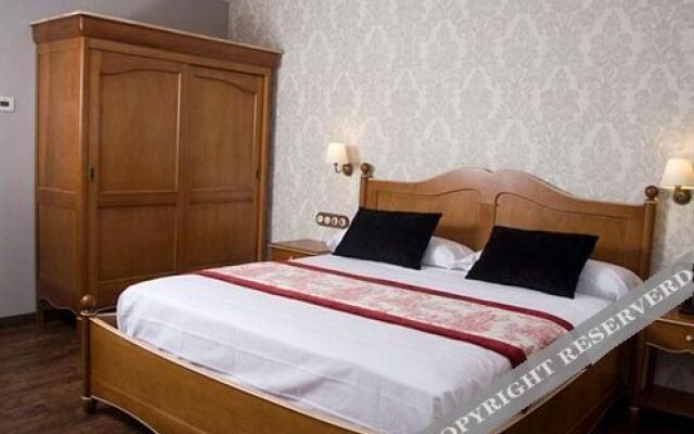 Hotel HUSA Sant Bernat