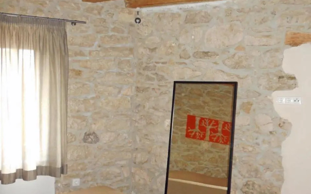 Stone House Apartments