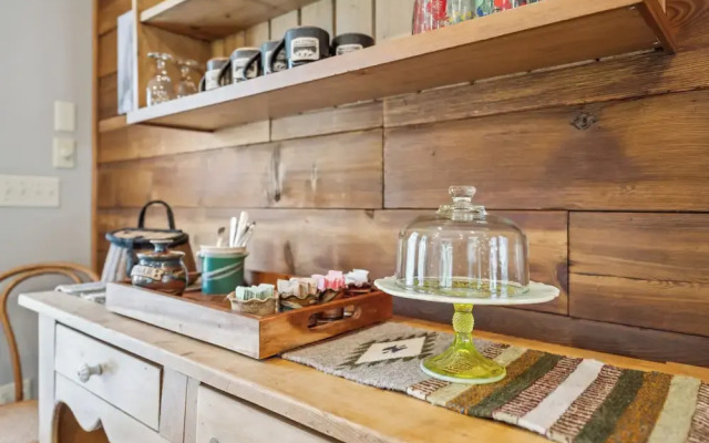 Good Medicine Lodge Bed & Breakfast