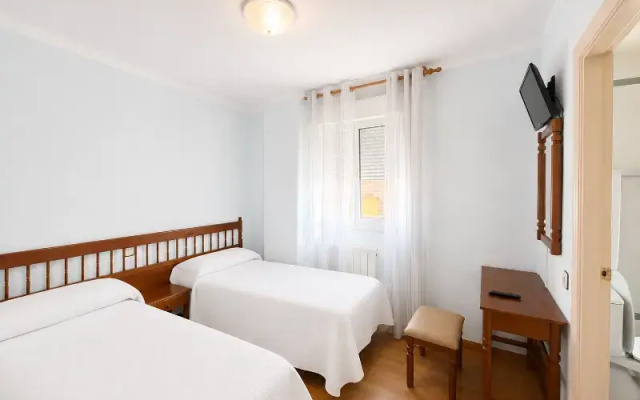 Hostal Ec Leon