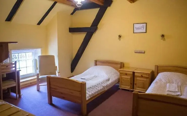 Hotel Stara Stajnia