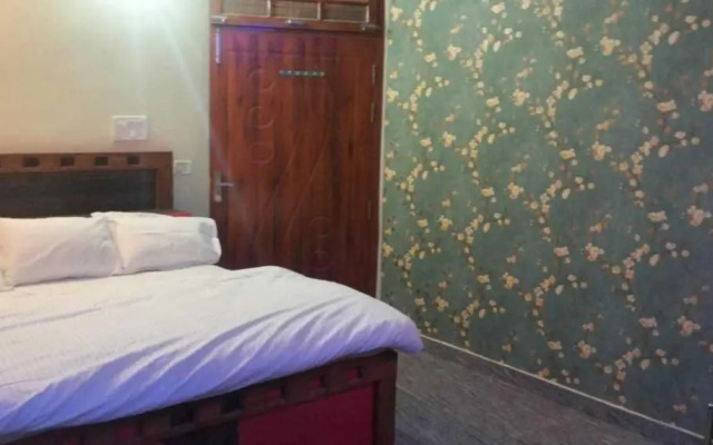 Spot On 701540 Dream In Hotel