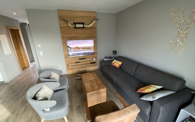 Luxury Holiday Home With Garden in Leogang