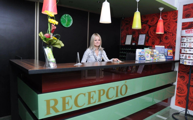 Green Hotel Budapest