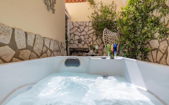 Suite Apartment con Jacuzzi in Piazzetta