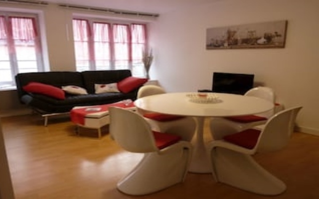 Apartment With one Bedroom in Erquy, With Wonderful City View - 200 m