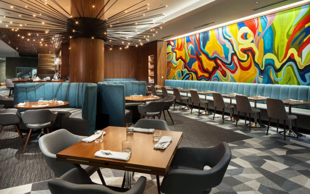 Le Meridien Houston Downtown