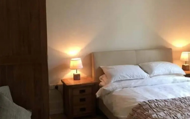 Chambers Apartment