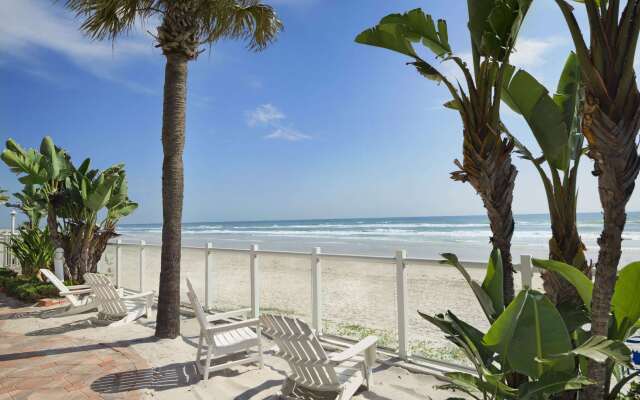 Days Inn by Wyndham Daytona Oceanfront