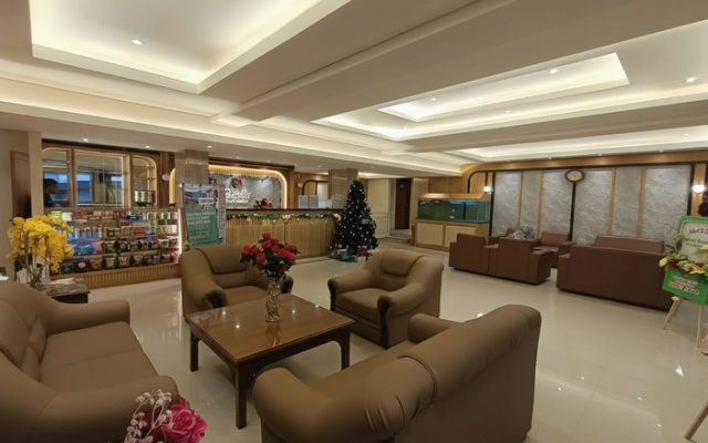 Rosalia Hotel Baturaden – Lobby – Baturaden