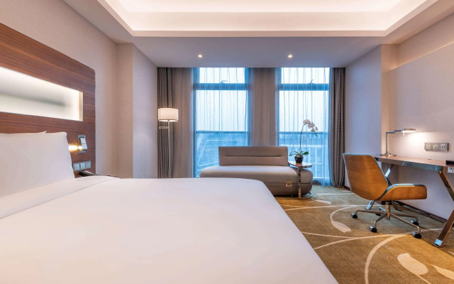 Novotel Shanghai Hongqiao Hotel