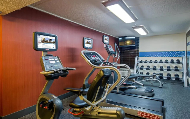 Hampton Inn West Springfield