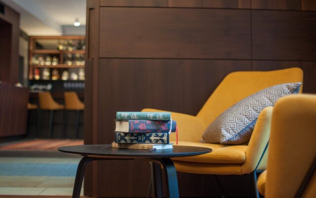 Hotel Mrak 4*