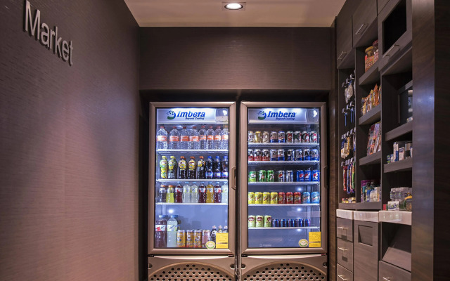 Courtyard by Marriott Mexico City Revolucion