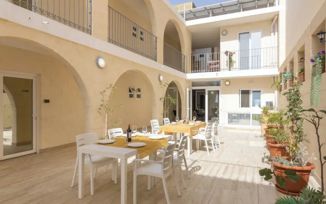 Ta'battista B&B & Pool - Ix-xwejni