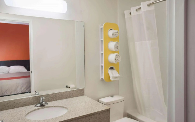 Motel 6 Fort St. John, BC