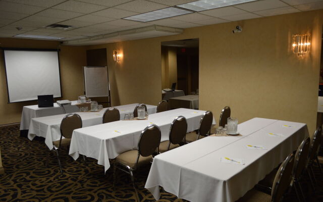Clarion Hotel