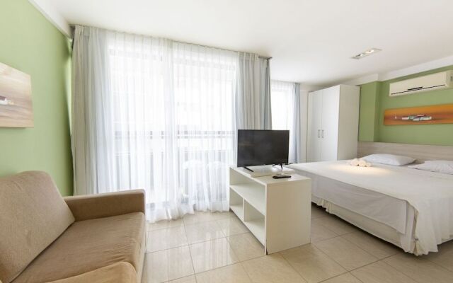 Apartamento beira mar no Golden Tower