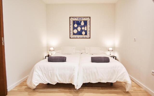 Setefilla Deluxe Suite by Valcambre