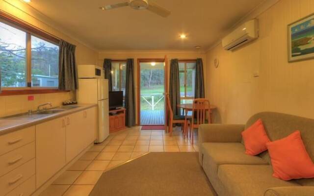 Sandy Hollow Tourist Park