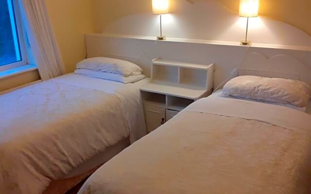 Joan B+B