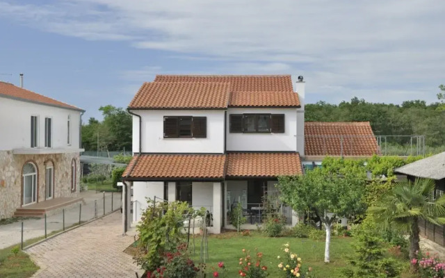Apartment Kadumi