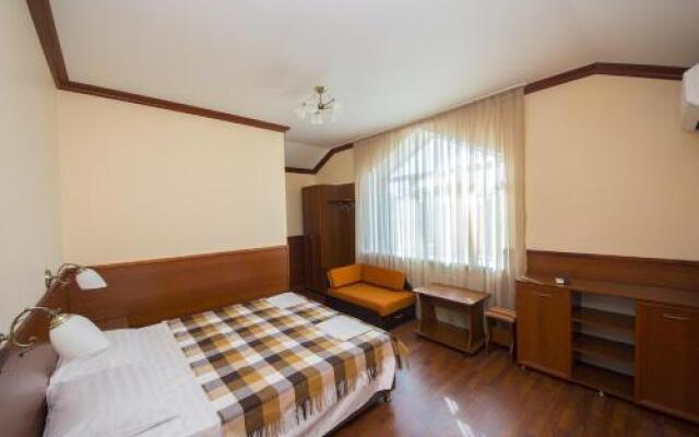 Guest House Semeynyy