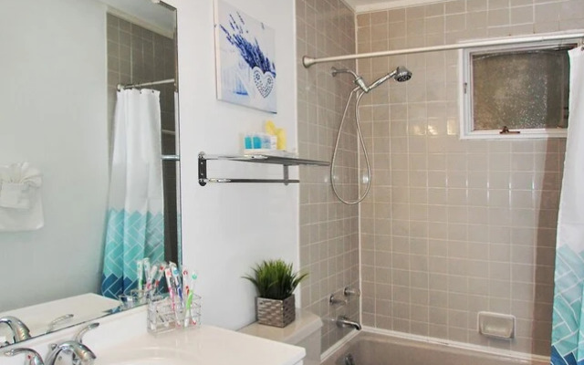 CH6 Beautiful Fully Furnished 2BR King Beds