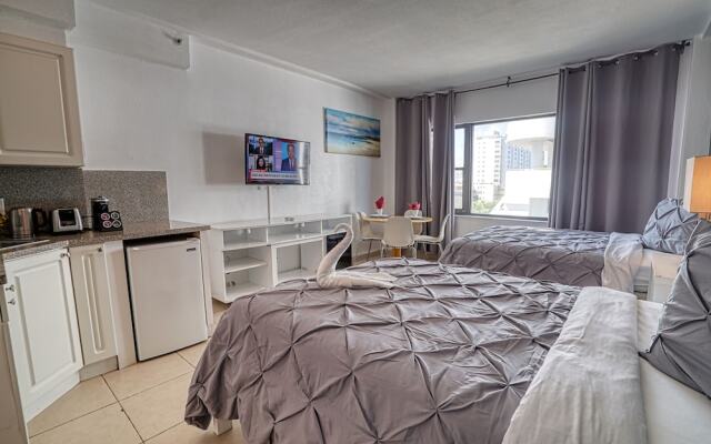 Private Apartments at the Casablanca