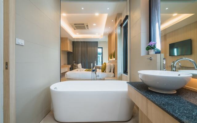 The White Pool Villa Kamala Beach Phuket