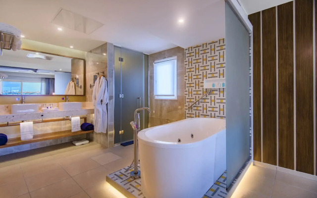 Hotel Gran Aston Cayo Paredon