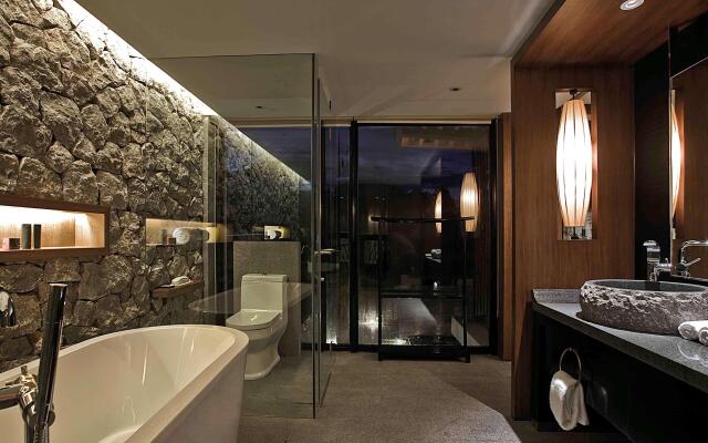 Pullman Lijiang Resort and Spa