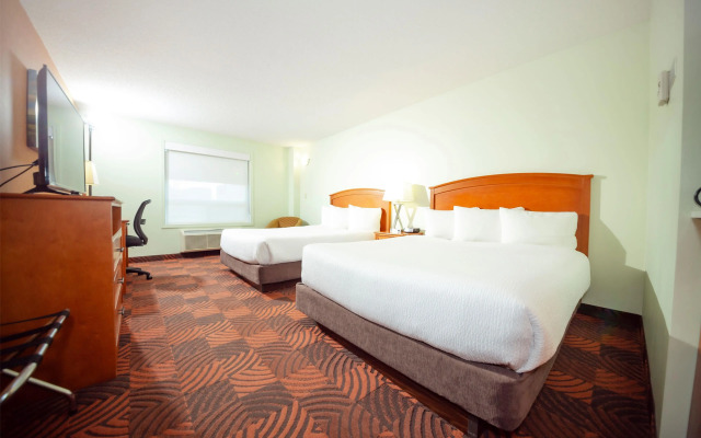 Service Plus Inns and Suites Calgary